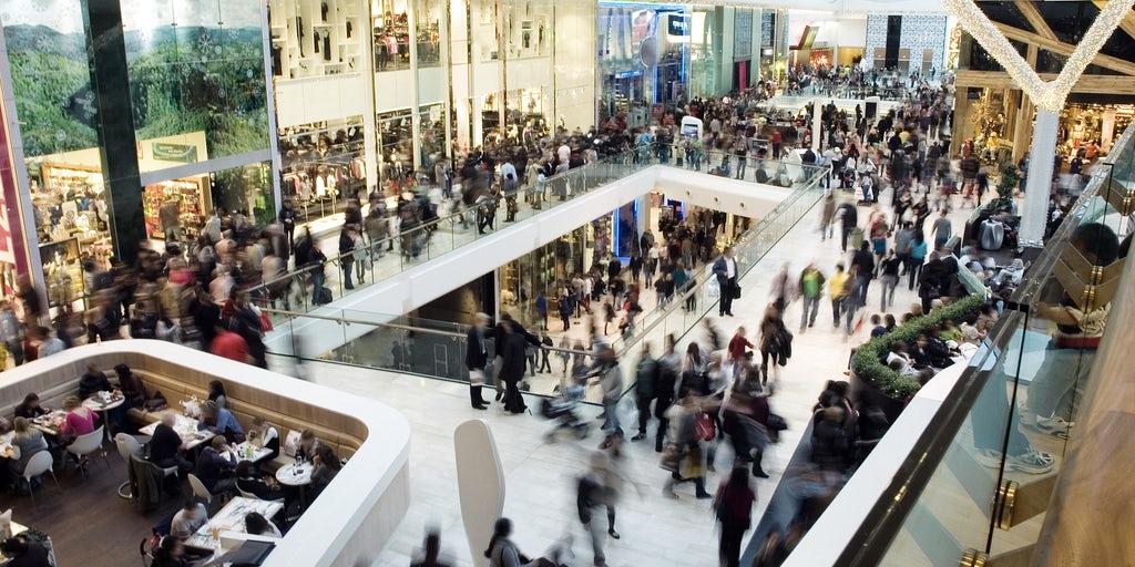 European Retail Storm Casts a Shadow Over US Holiday Shopping | News & Analysis