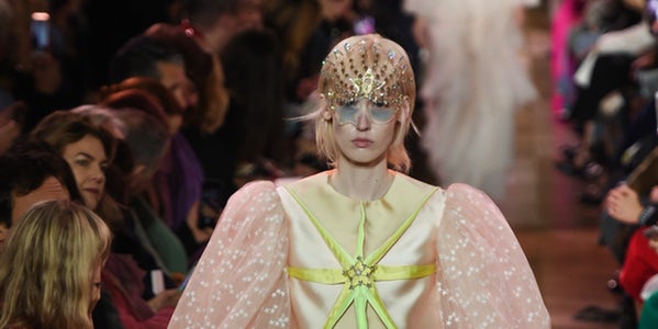 A Psychedelic Fairy Tale at Schiaparelli | Fashion Show Review, Haute Couture – Spring 2019