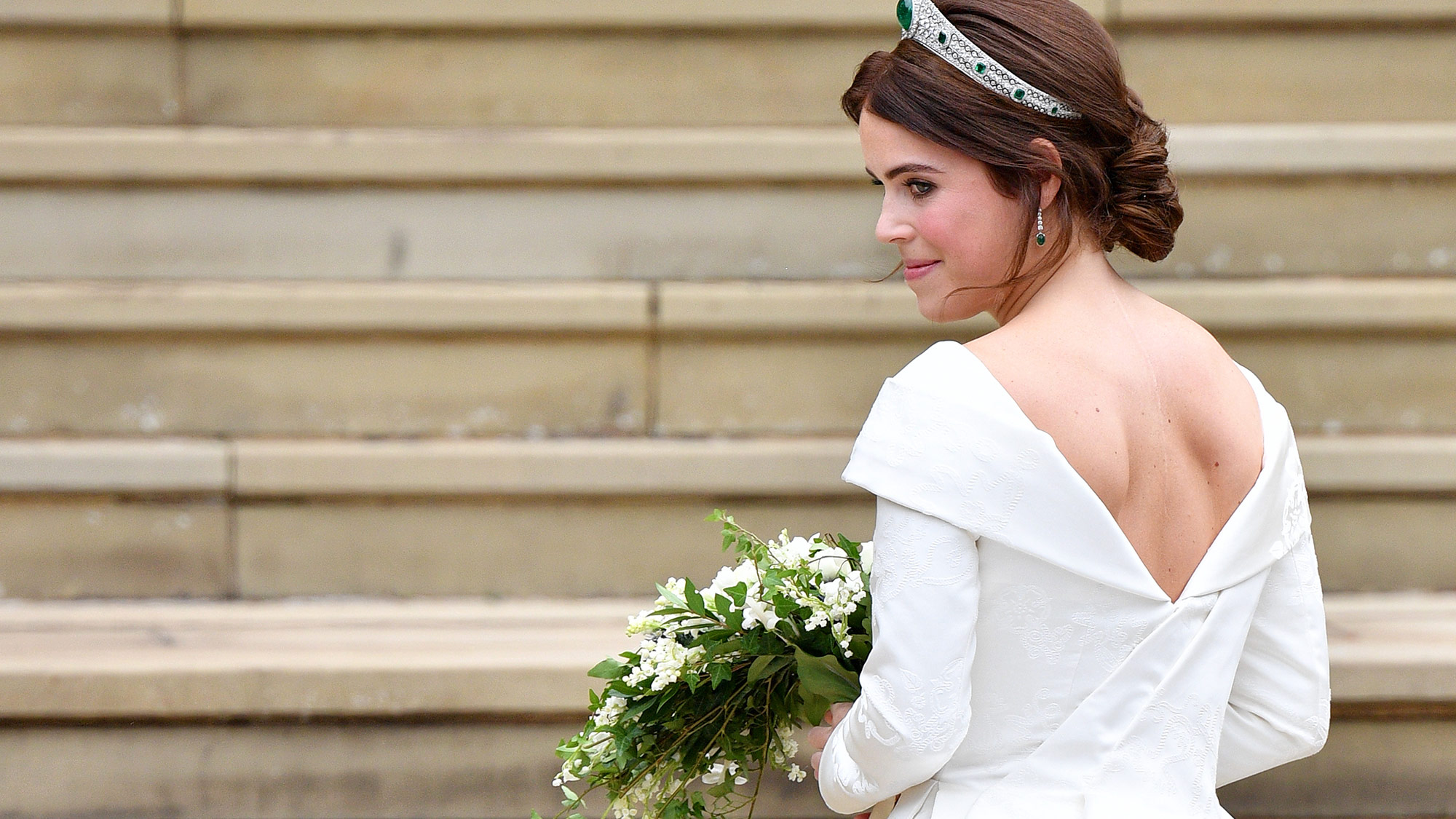 Why Princess Eugenie didn’t wear a veil on her wedding day