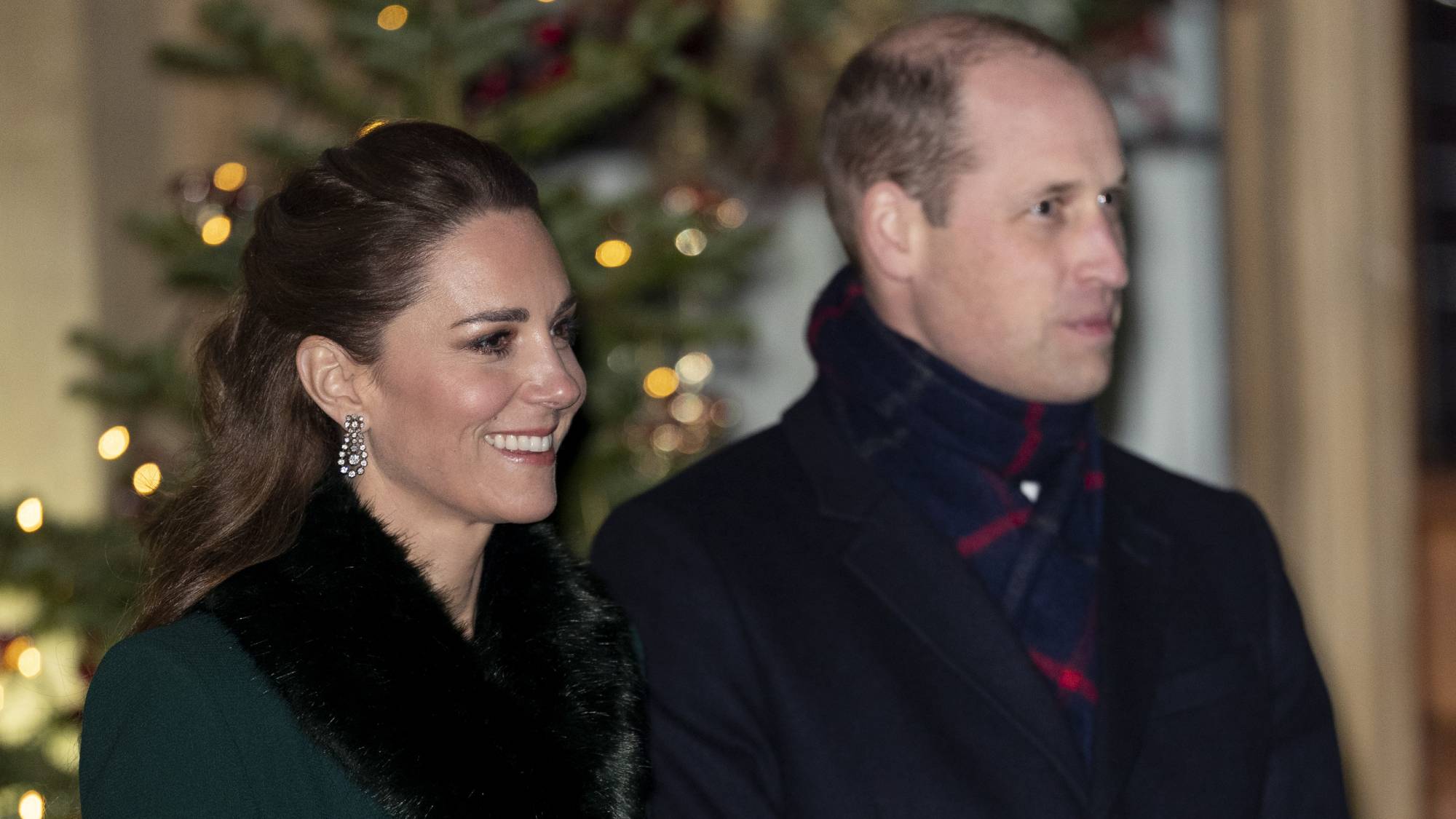 The Cambridges wear matching festive jumpers in their 2020 Christmas card