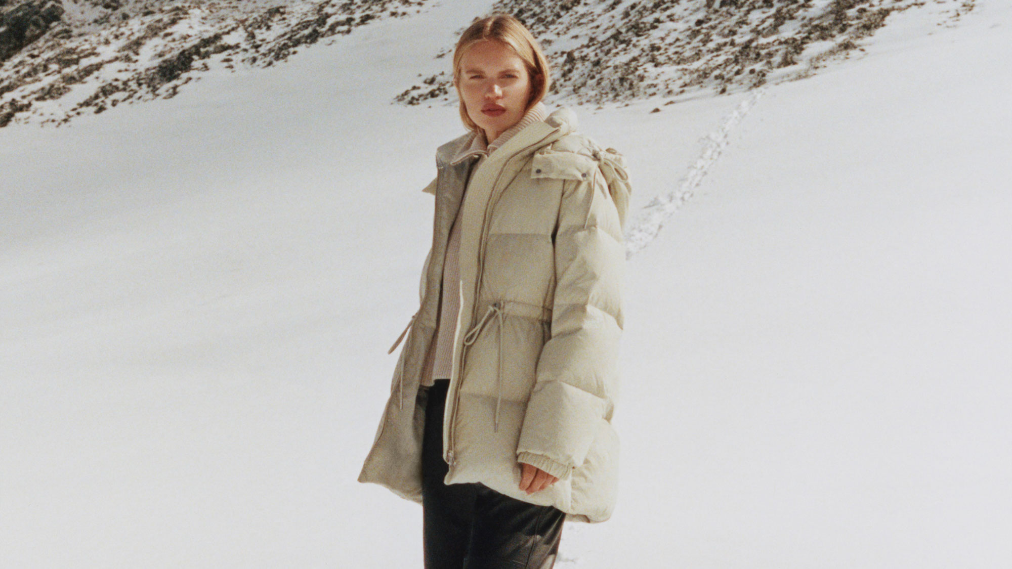 Arket’s sell-out puffer coat is back with a vengeance