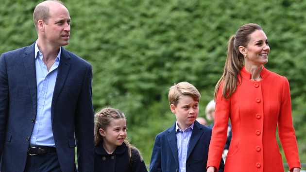 Prince William just shared a sweet photo with his three children, and we love Charlotte’s dress